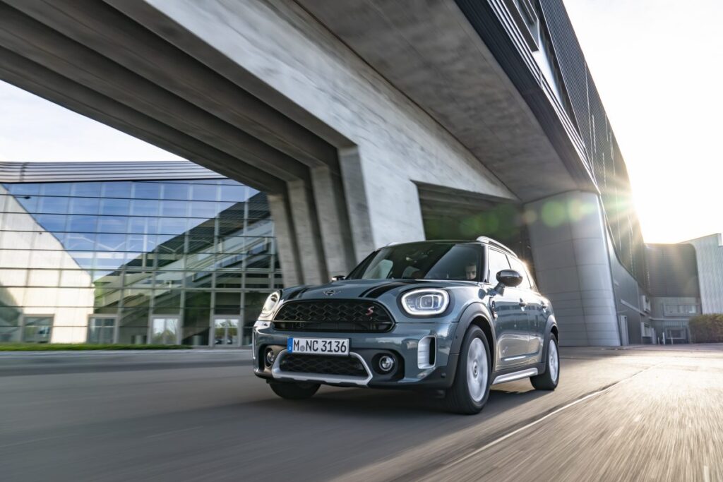 MINI crossover