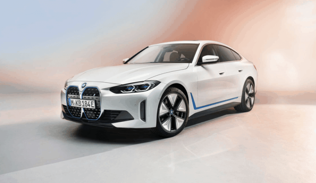 EL BMW I4 SE DESVELA