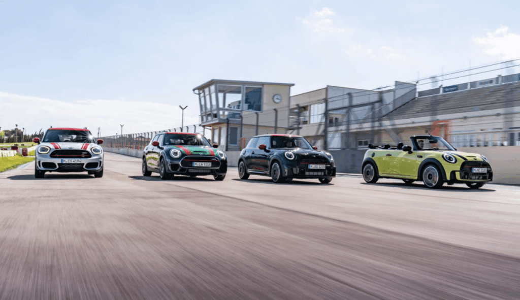 GAMA MINI JOHN COOPER WORKS