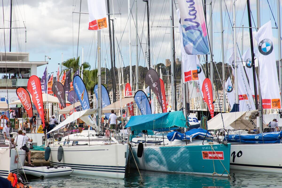 COCHE OFICIAL DE LA 39ª COPA DEL REY DE VELA