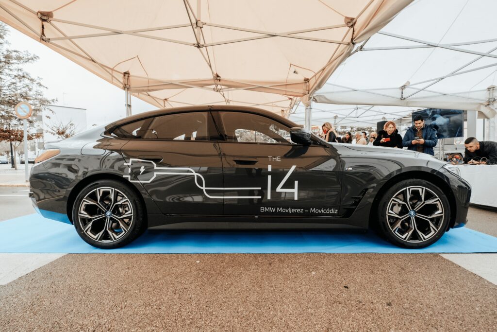 presentación BMW i4 en Barbate