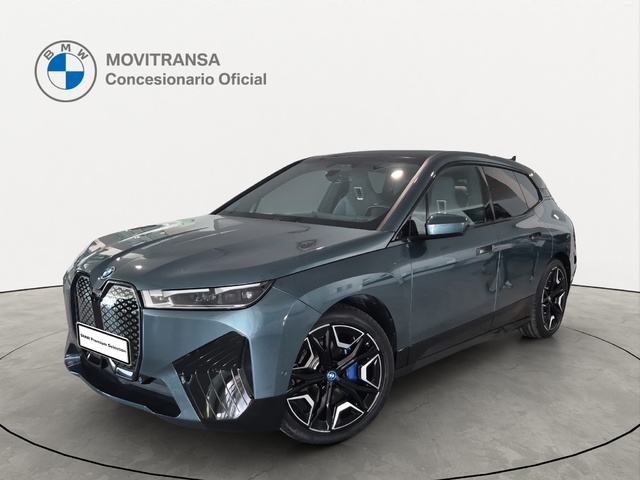 BMW iX